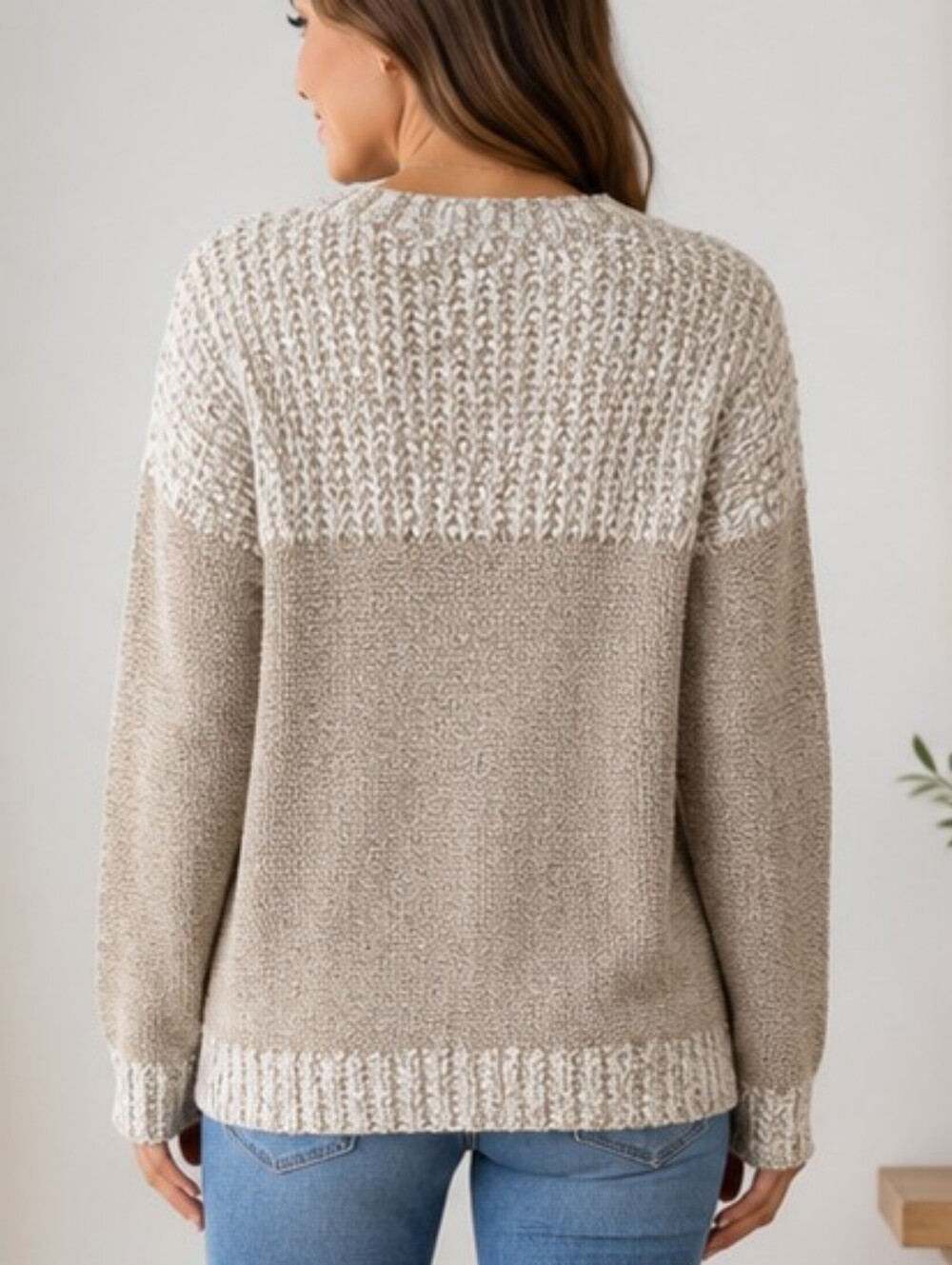 FATE Cozy Two-Tone Scoop Neck Sweater in Taupe and Cream Size Medium NWT - Picture 2 of 12